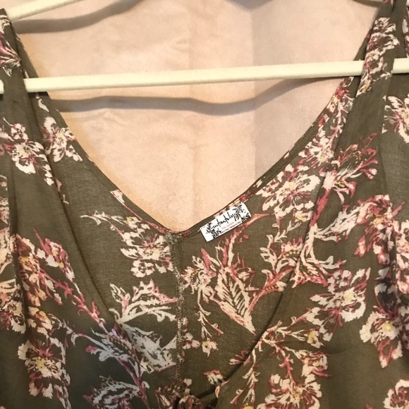 Free people rose keyhole tank - Picture 3 of 3